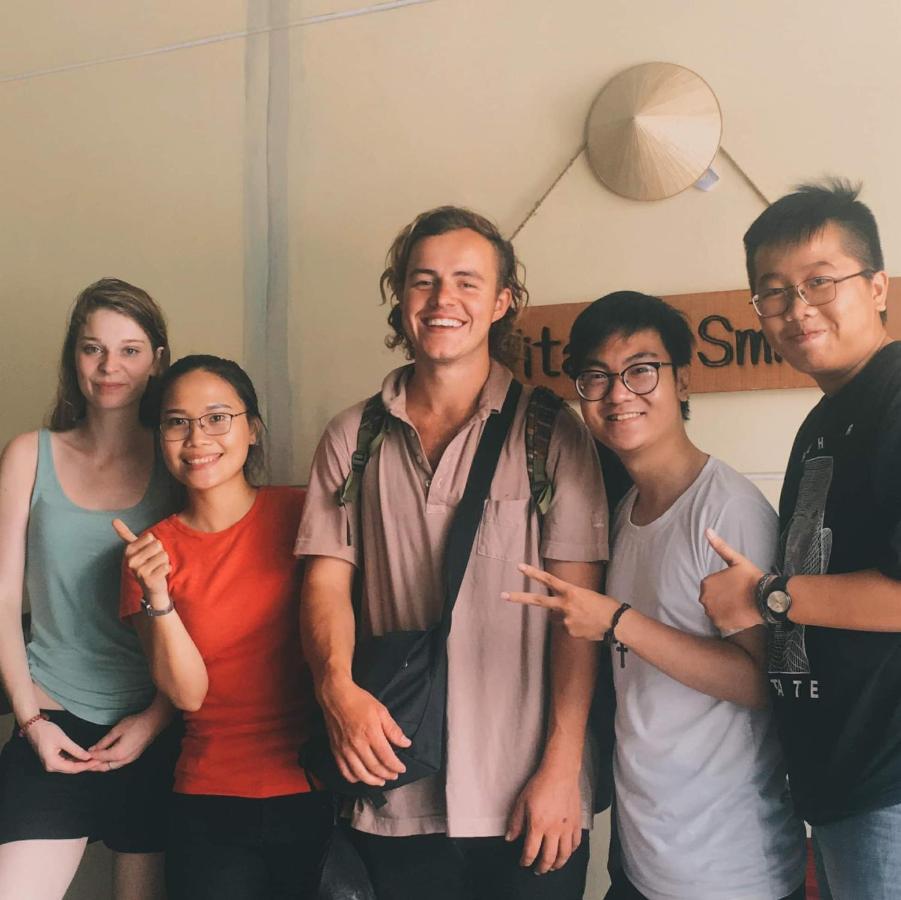 The Art - Vitamin Smiles Hostel Thành Pho Ho Chí Minh Esterno foto